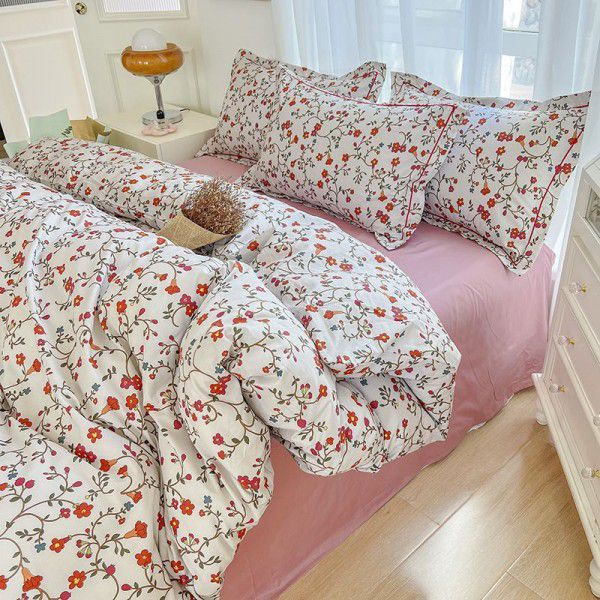 Cotton small floral four piece set of pure cotton printed bedding, bed sheets, and quilt covers