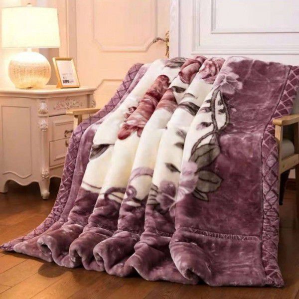 Double layer thickened blankets for spring, autumn, and winter, with child covers for wedding celebrations, and winter blankets for students in pairs