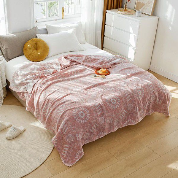 Towel covered with pure cotton three-layer gauze blanket, summer nap, air conditioning, thin blanket, two person single person cotton yarn, summer
