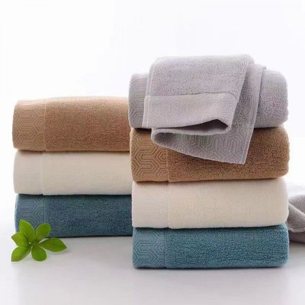 Pure cotton bath towel, soft and thickened adult absorbent bath towel, plain color bath towel gift
