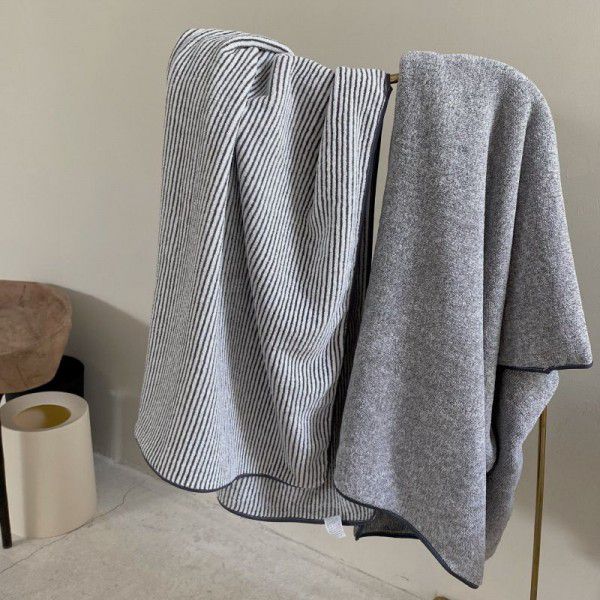 Super absorbent, non hair shedding, thick coral velvet bath towel, quick drying gray, household soft striped large towel