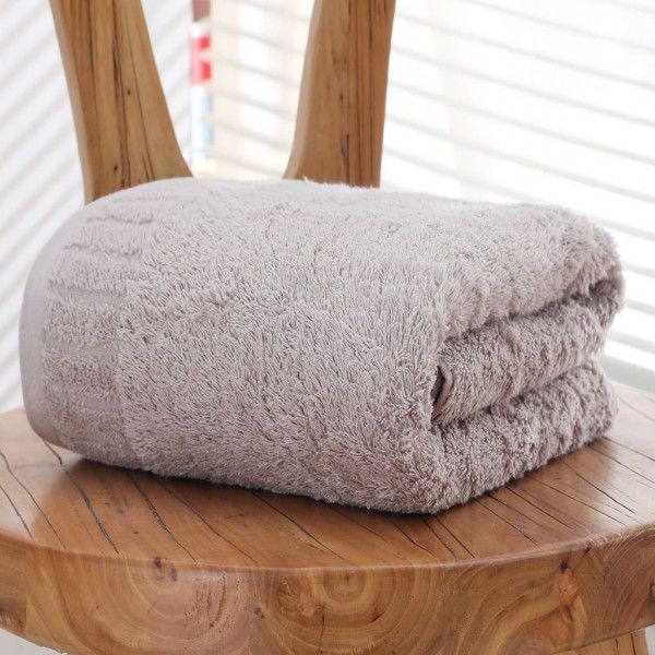 Bath towel made of pure cotton, thickened long staple cotton, soft and absorbent household plain color