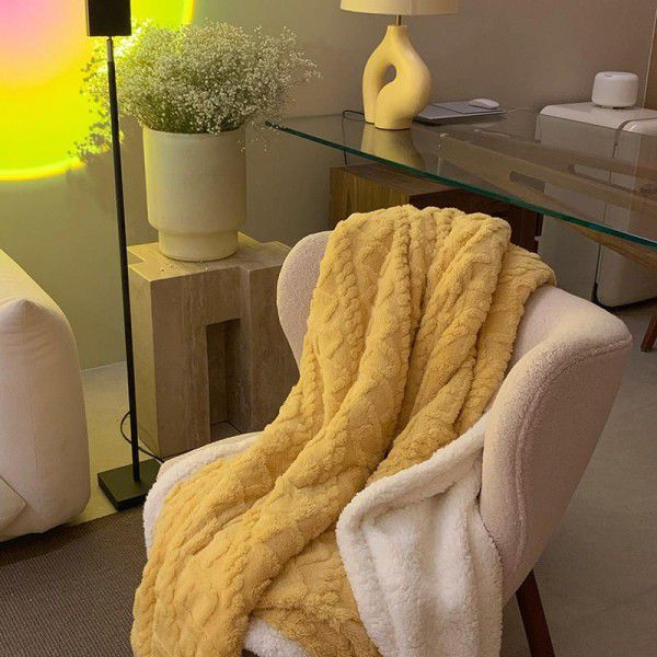 Simple and Solid Color High end Soft Cotton Blanket Thickened Coral Fleece Blanket Soft Lamb Fleece Cover Blanket