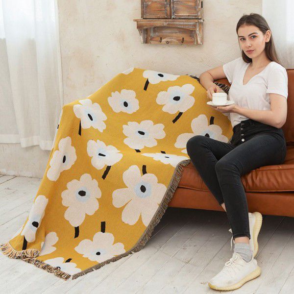 Luxury Youth Thread Blanket, Picnic Camping Outdoor Blanket, Sofa Scarf, Decorative Bed End Matching